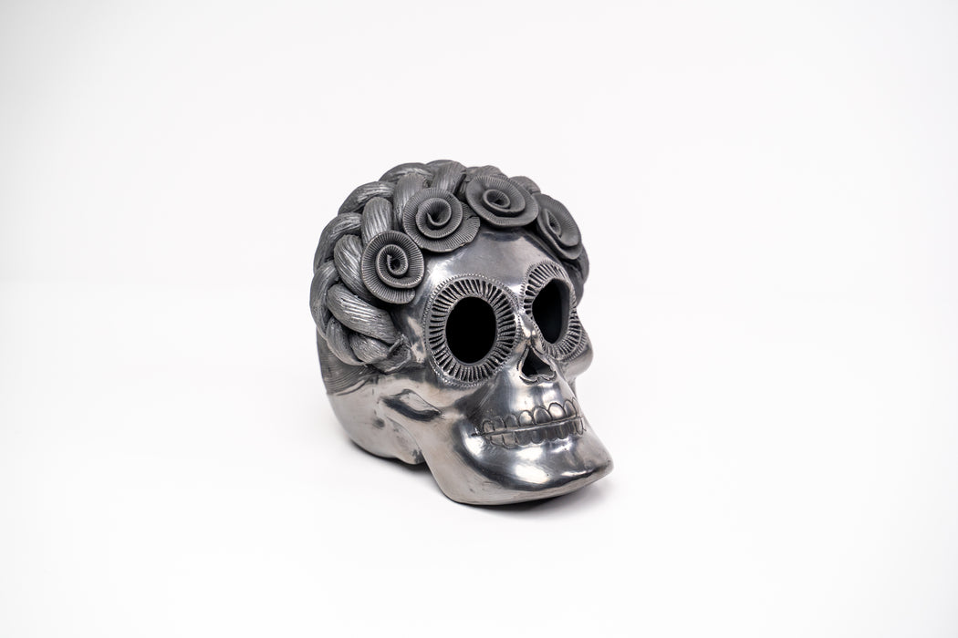 La Catrina de Barro Negro: Frida Kahlo Inspired Ceramic Skull