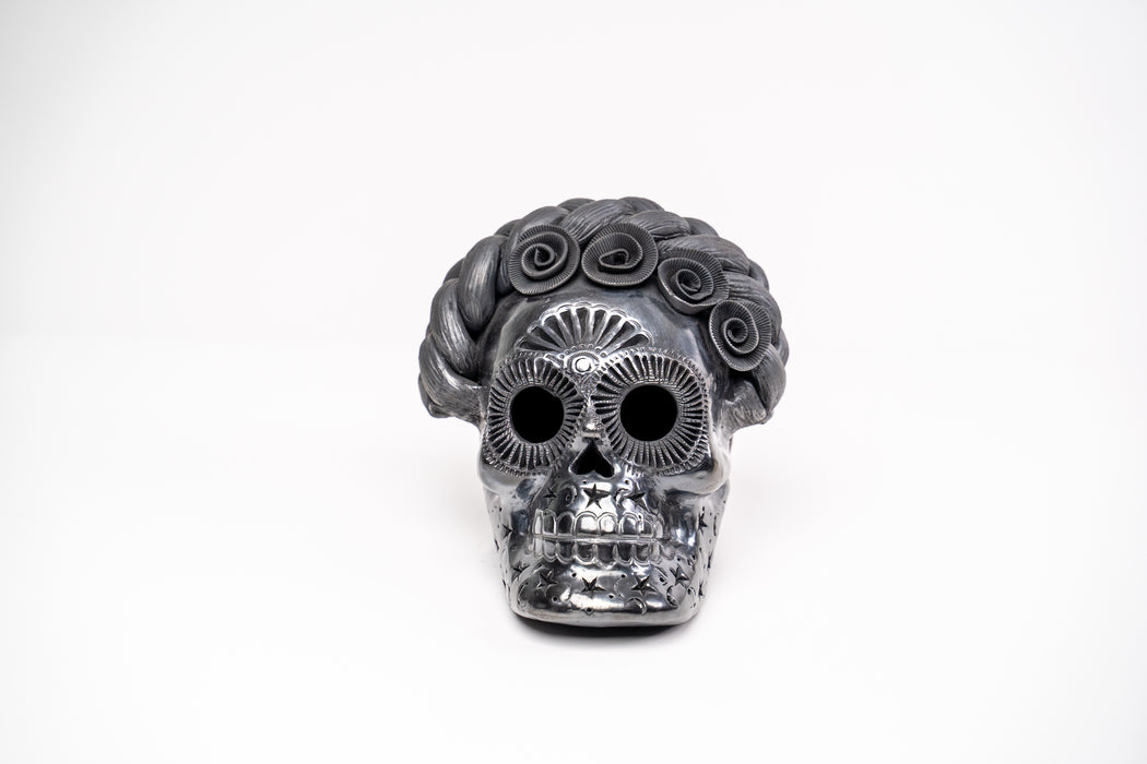La Catrina de Barro Negro: Frida Kahlo Inspired Ceramic Skull