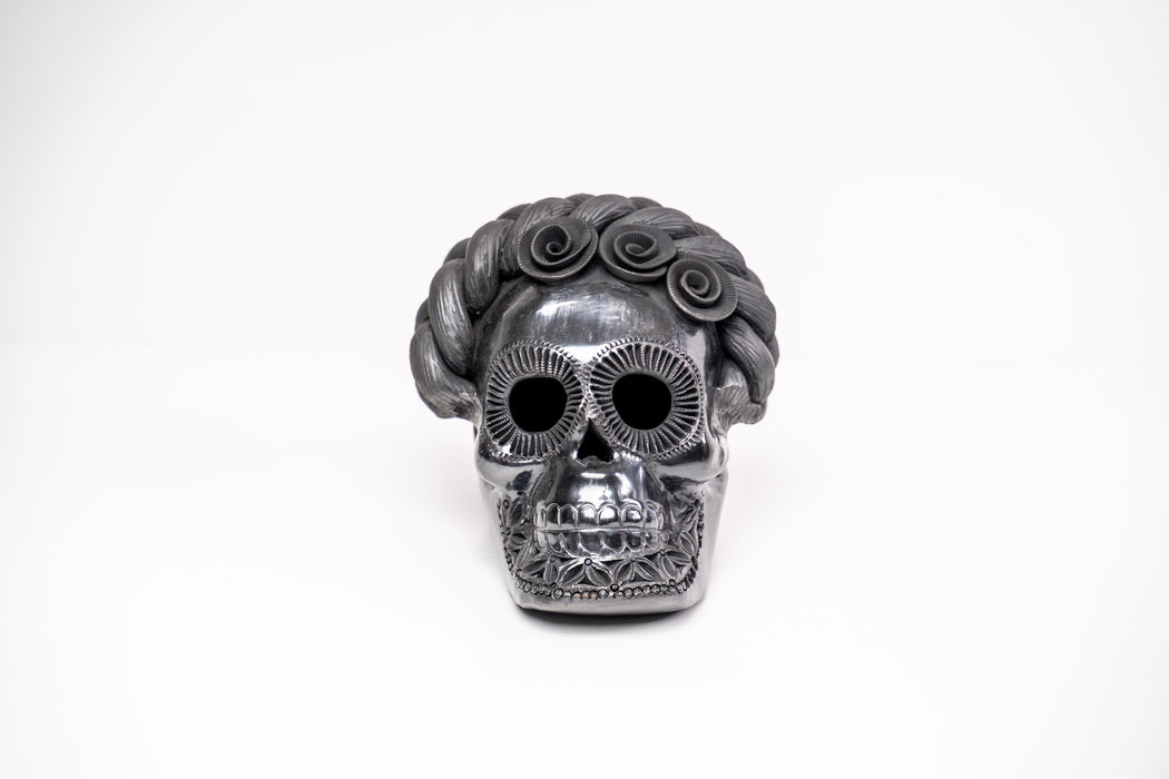 La Catrina de Barro Negro: Frida Kahlo Inspired Ceramic Skull