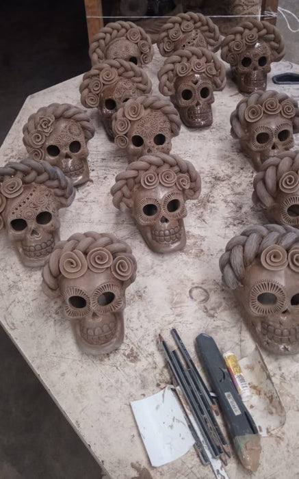 La Catrina de Barro Negro: Frida Kahlo Inspired Ceramic Skull