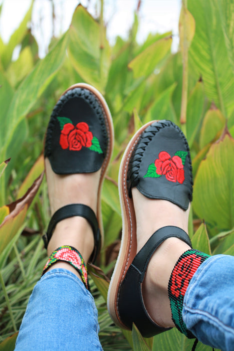 Rose Huaraches