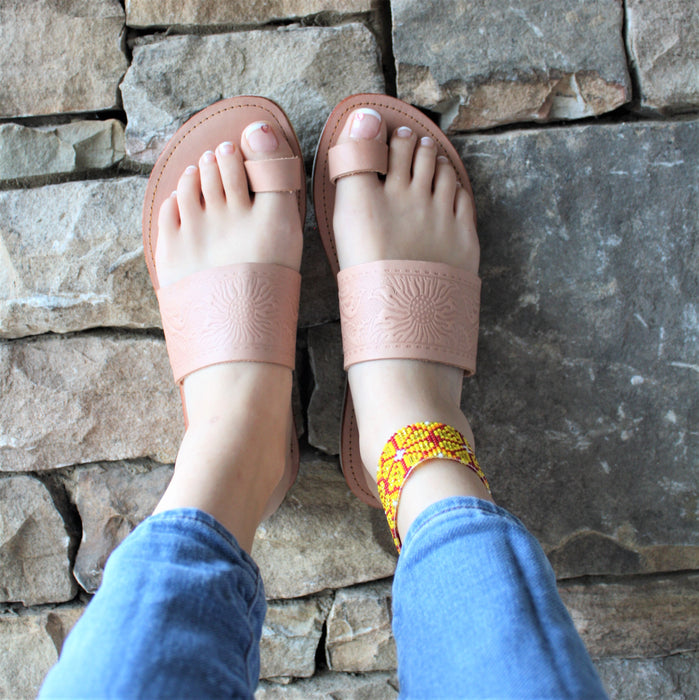 Playa (Beach) Floral Huaraches Nude Huaraches