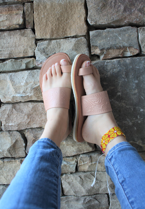 Playa (Beach) Floral Huaraches Nude Huaraches