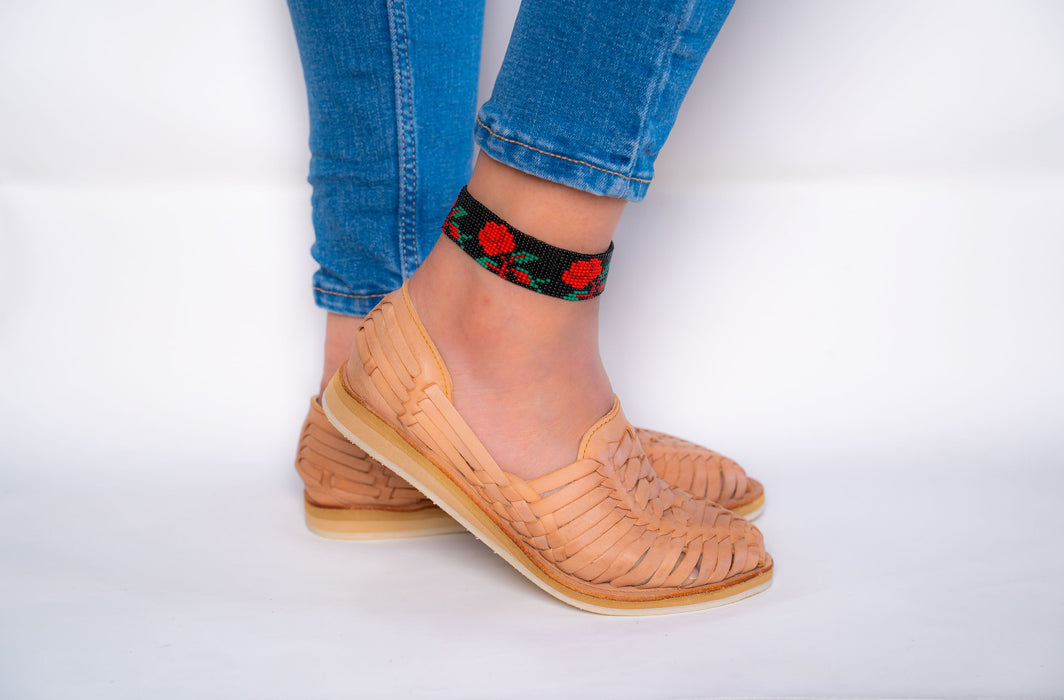 Beaded Small Bud Rose Anklet